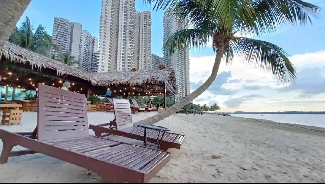 精简设计两卧两卫海景公寓2-4人入住 金海湾danga Bay Johor Bahru Daire