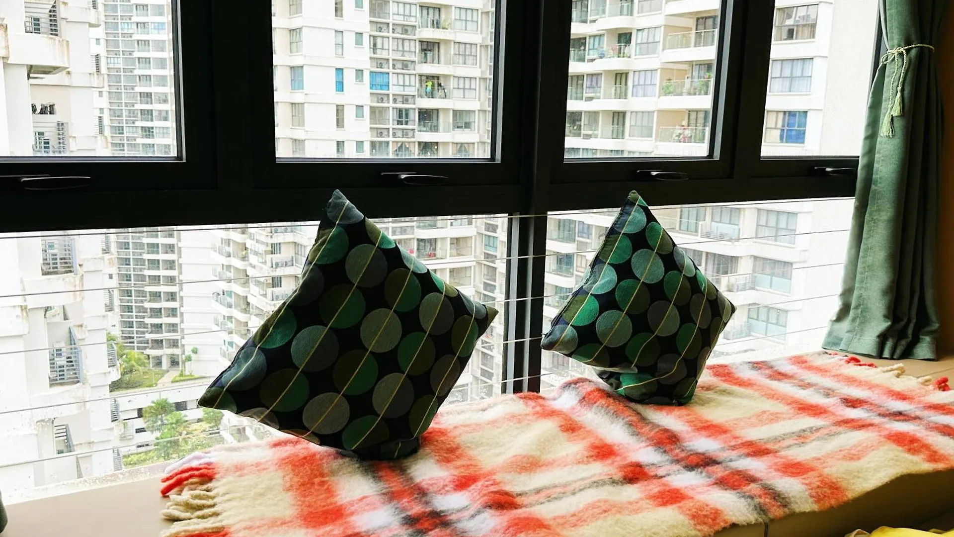 精简设计两卧两卫海景公寓2-4人入住 金海湾danga Bay Johor Bahru Daire