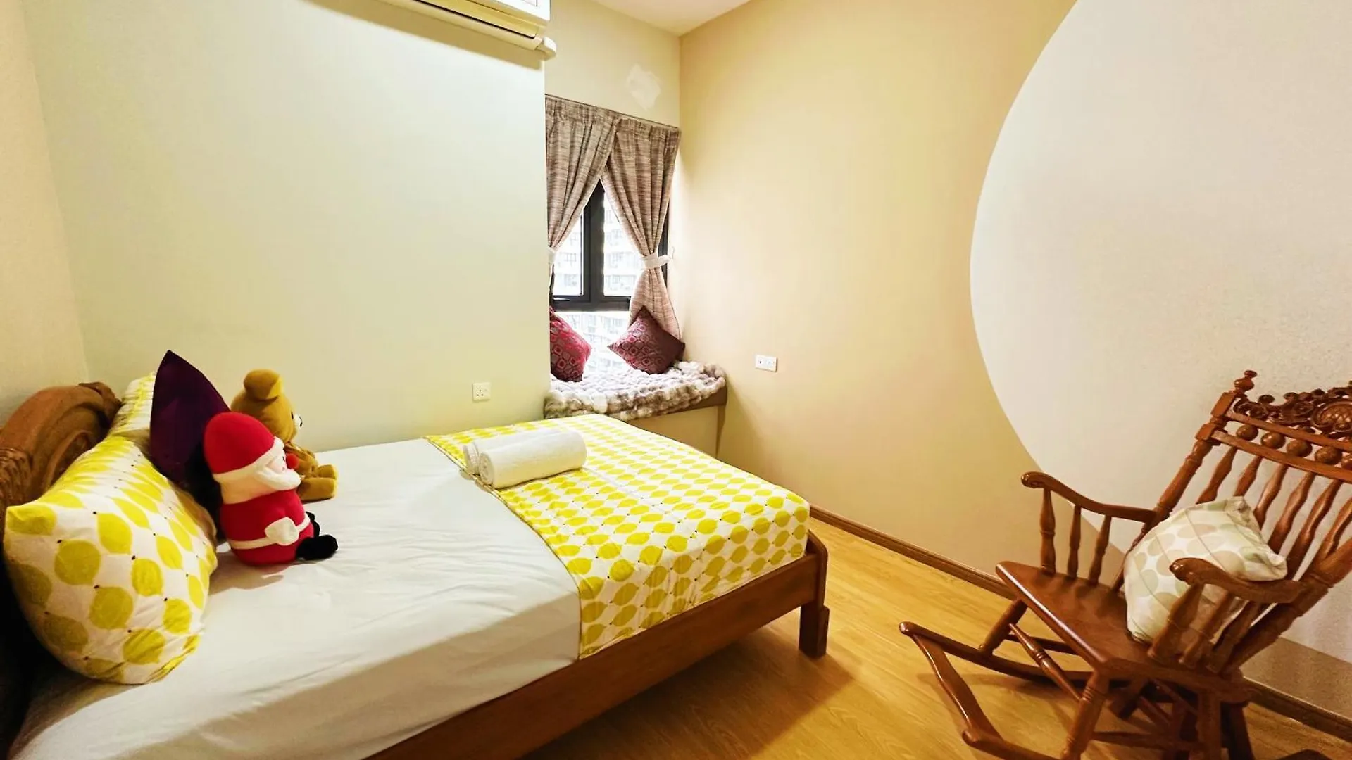 精简设计两卧两卫海景公寓2-4人入住 金海湾danga Bay Johor Bahru Daire
