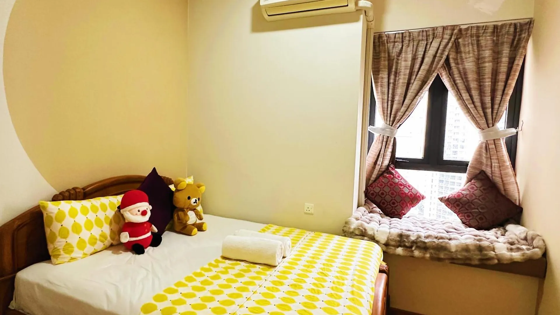 精简设计两卧两卫海景公寓2-4人入住 金海湾danga Bay Johor Bahru Daire