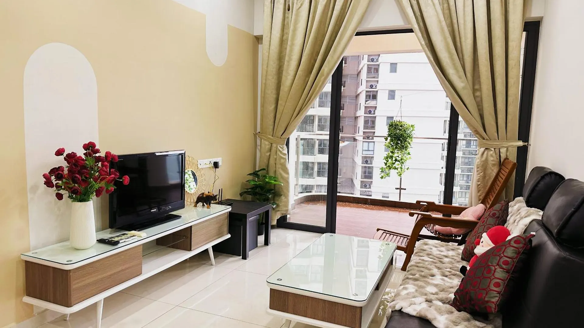 Daire 精简设计两卧两卫海景公寓2-4人入住 金海湾danga Bay Johor Bahru